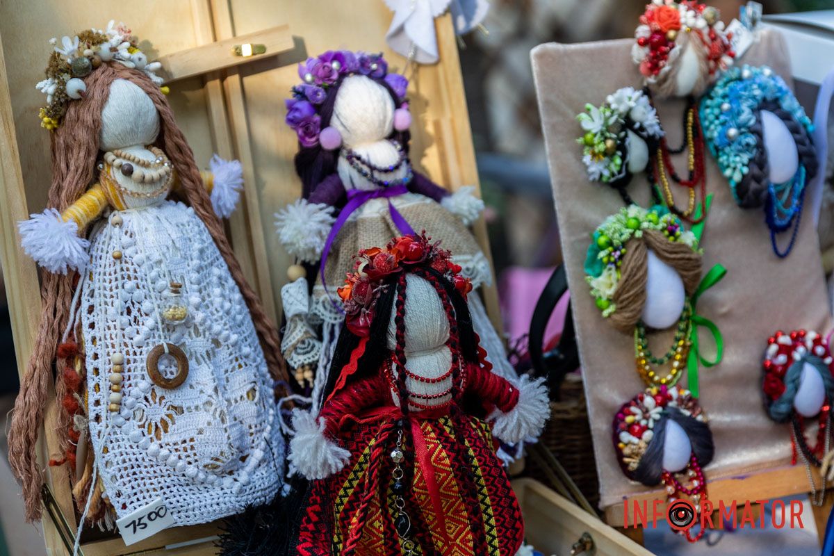 Каждый здесь - свой