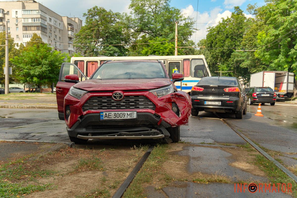 Сюди приїхали правоохоронці Сюди приїхали правоохоронці