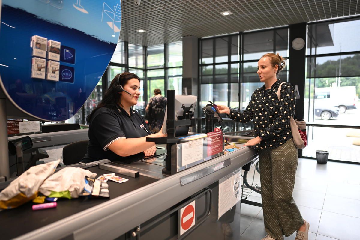 "АТБ" встановила рекорд українського ритейлу — за рік у магазинах мережі українці роблять мільярд покупок 2