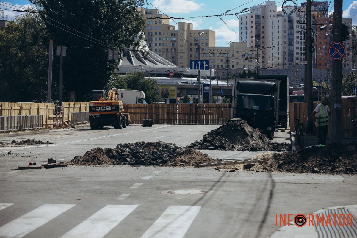 Фото по состоянию на 15 августа Перекрытый центр города: как в Днепре за 28 миллионов продвигается ремонт на Князя Владимира Великого 13