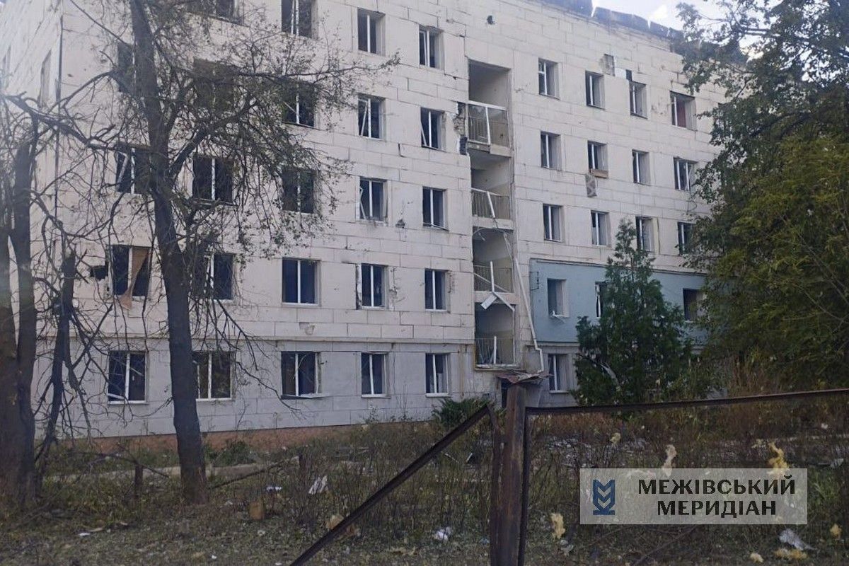 Були понівечені інфраструктура, пять багатоквартирних та п’ять приватних будинків Були понівечені інфраструктура, пять багатоквартирних та п’ять приватних будинків