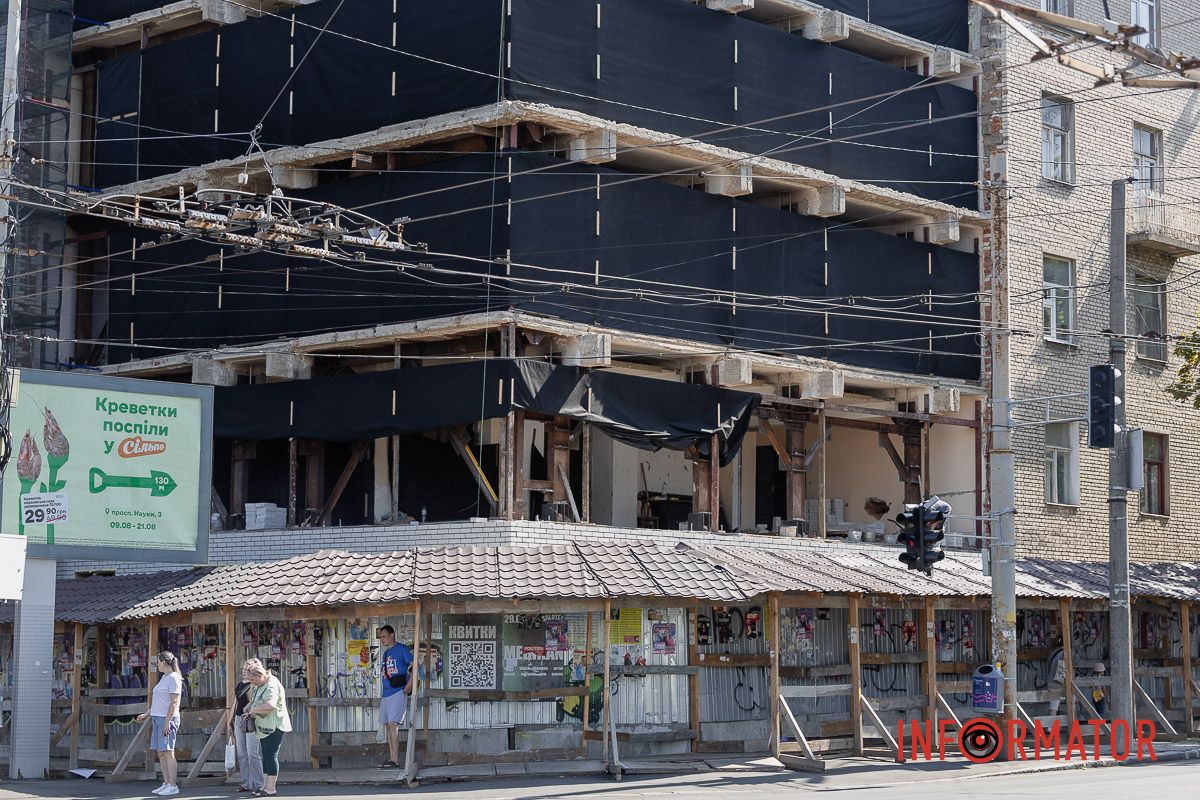 В Днепре продолжается капитальный ремонт общежития №2, едва не ушедшего под землю в 2019 году 7