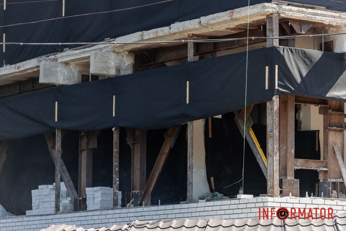 В Днепре продолжается капитальный ремонт общежития №2, едва не ушедшего под землю в 2019 году 9