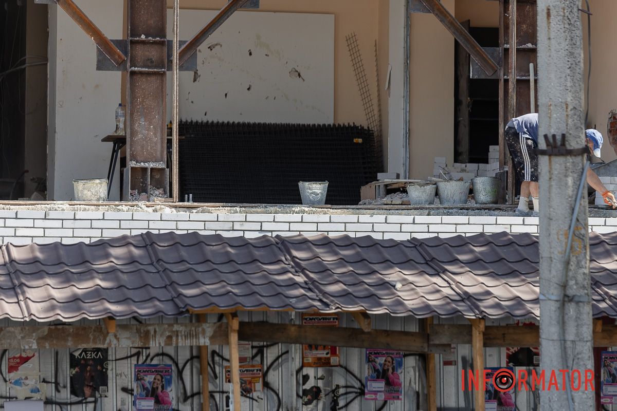 В Днепре продолжается капитальный ремонт общежития №2, едва не ушедшего под землю в 2019 году 12