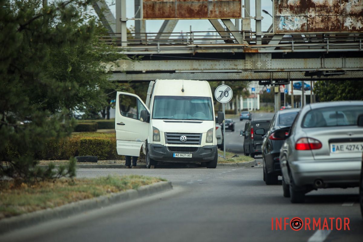 У понеділок, 18 серпня, у Дніпрі на Набережній Заводській сталася ДТП У понеділок, 18 серпня, у Дніпрі на Набережній Заводській сталася ДТП