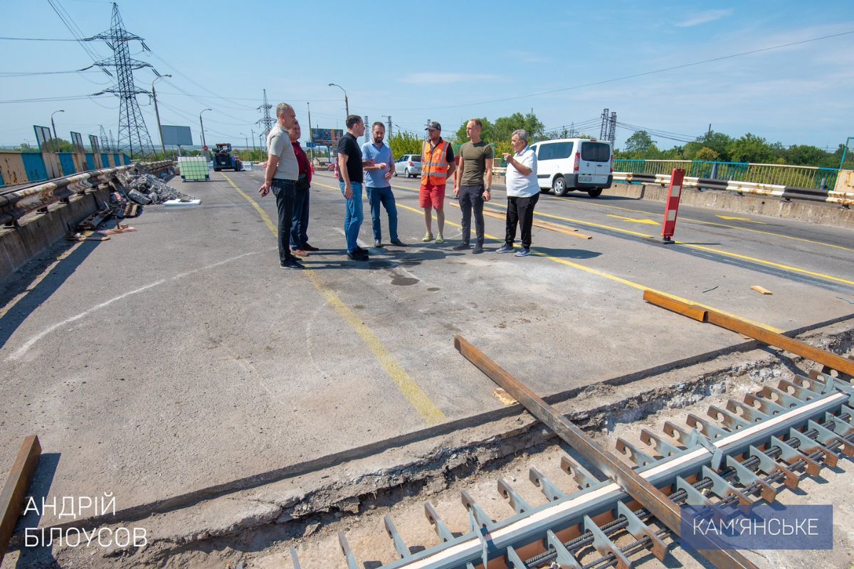 Споруду звели ще 40 років тому, і конструкції трималися весь цей час без заміни