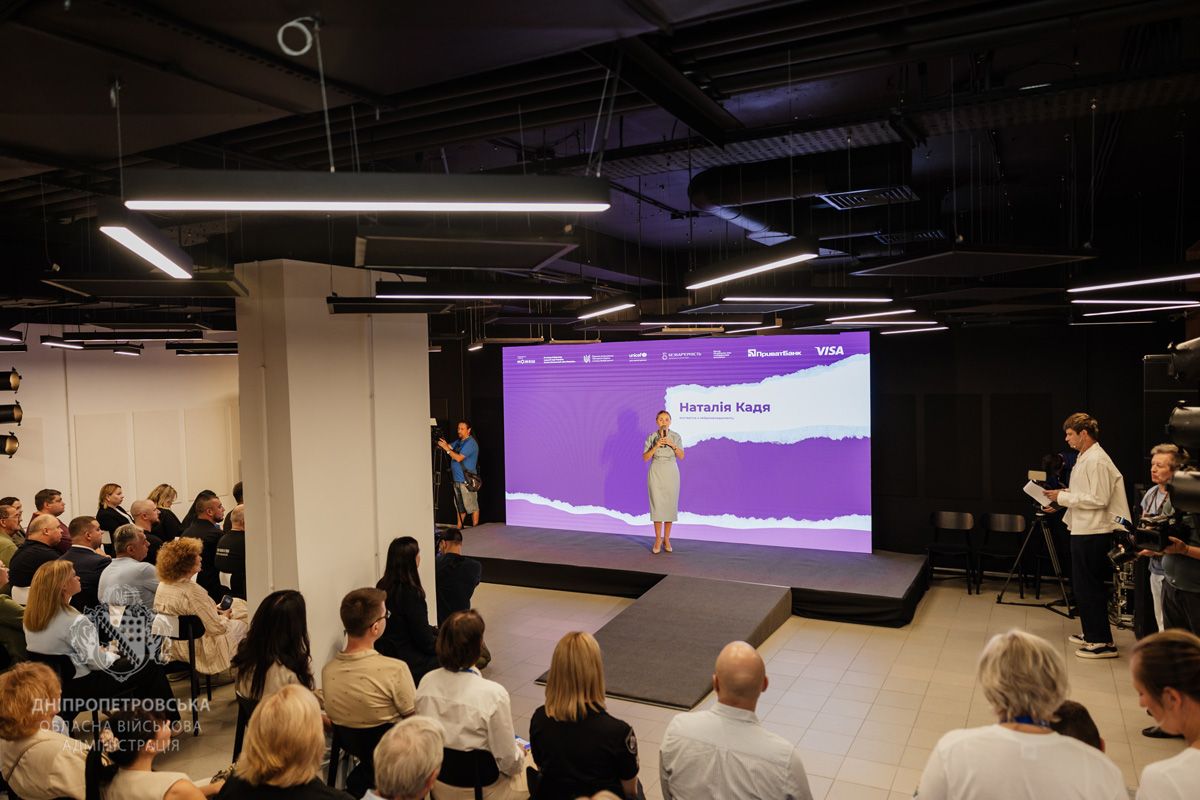 Слова, що єднають: у Дніпрі говорили про безбар’єрні комунікації 4