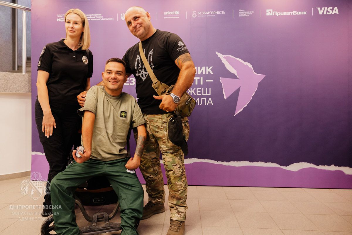 Слова, що єднають: у Дніпрі говорили про безбар’єрні комунікації 12