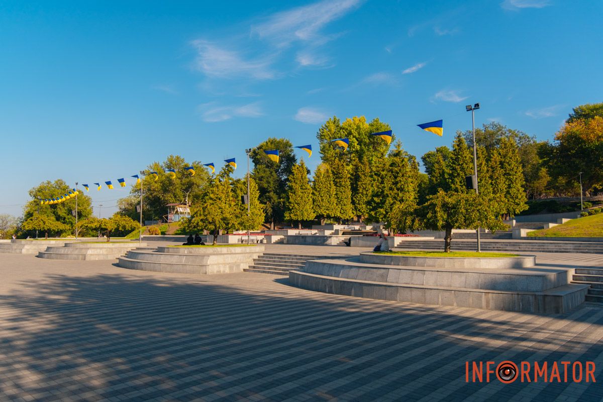 4 вересня 1991 року синьо-жовтий прапор підняли над Верховною Радою