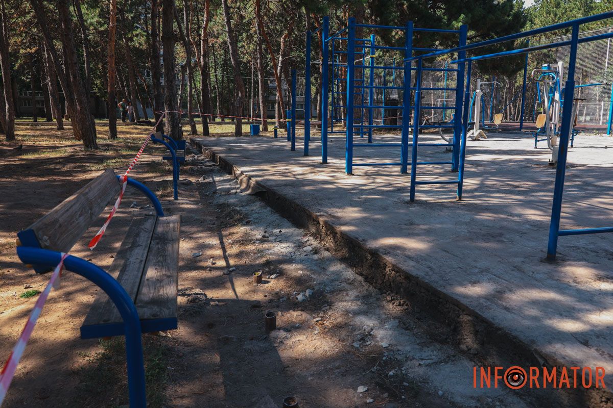 На месте работали коммунальщики