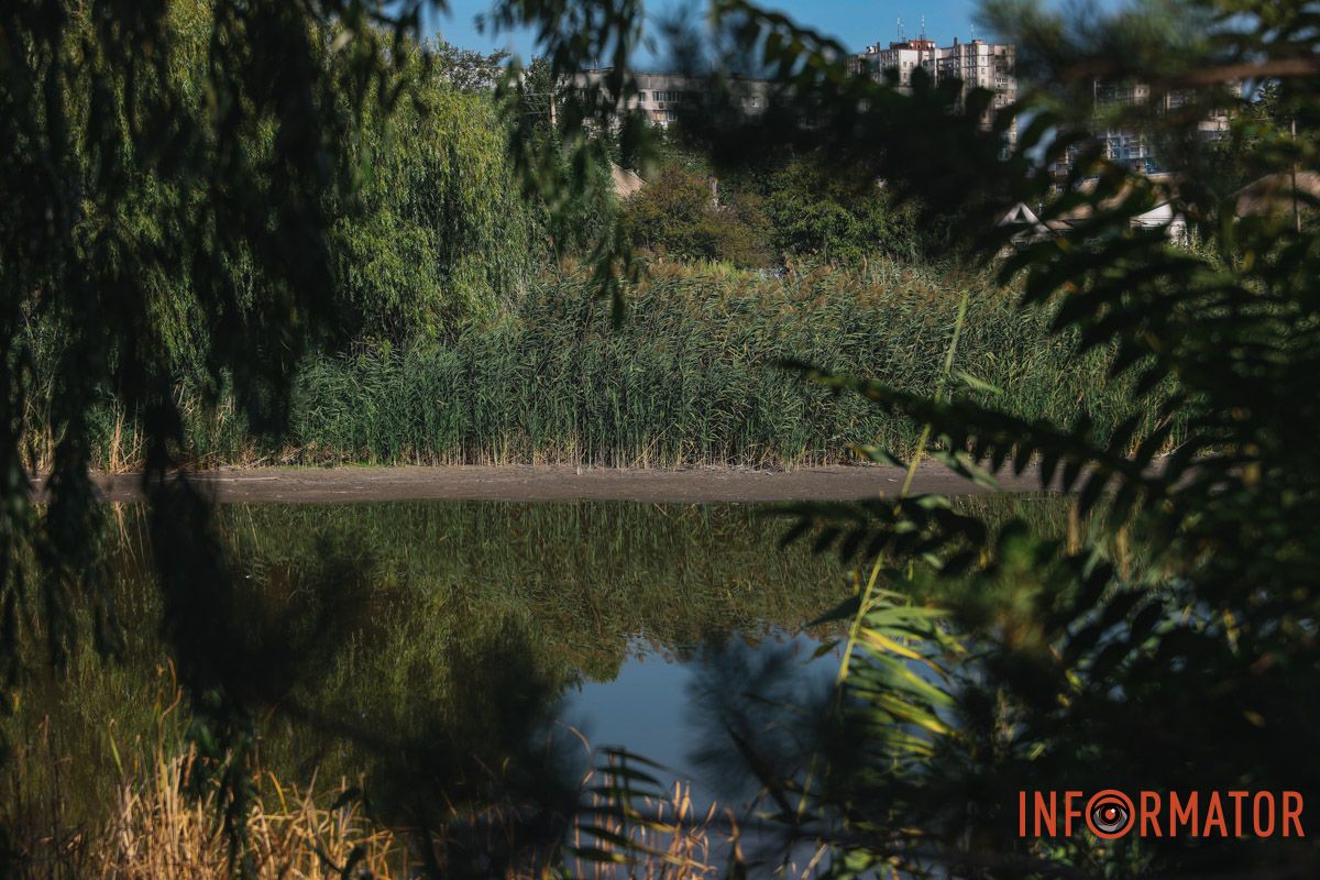 И несмотря на это, на месте мы увидели рыбаков и отдыхающих И несмотря на это, на месте мы увидели рыбаков и отдыхающих