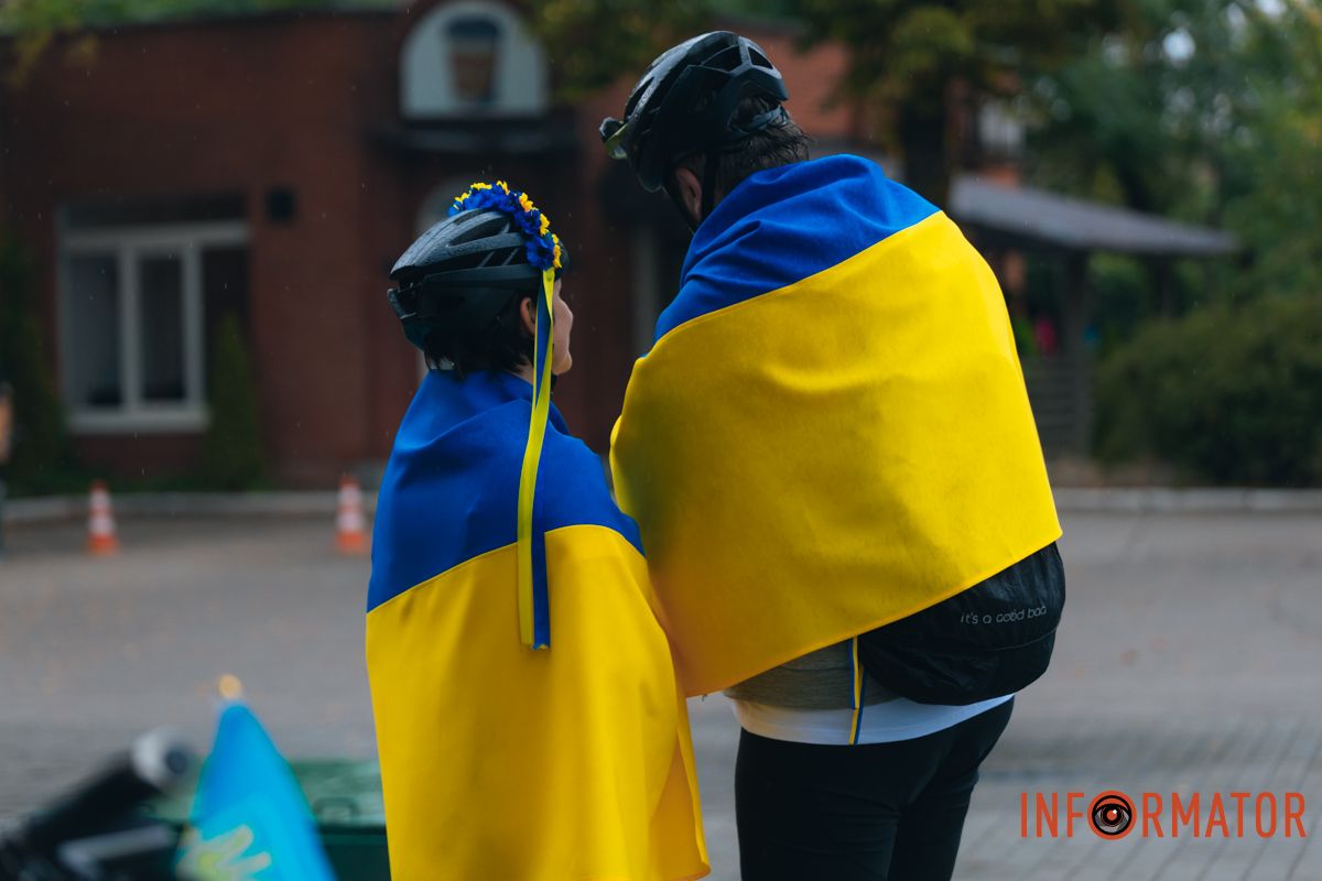 В честь Дня Независимости Украины: в Днепре состоялся патриотический вело- и автопробег 7