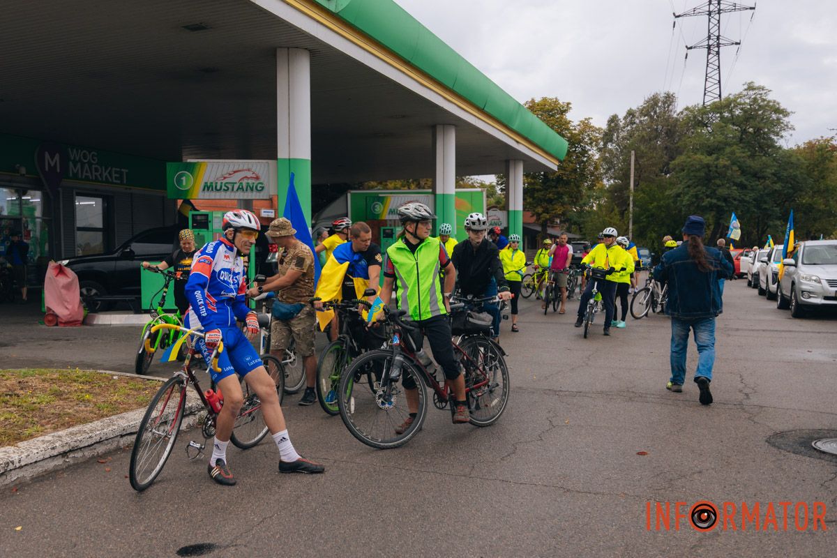 В честь Дня Независимости Украины: в Днепре состоялся патриотический вело- и автопробег 2
