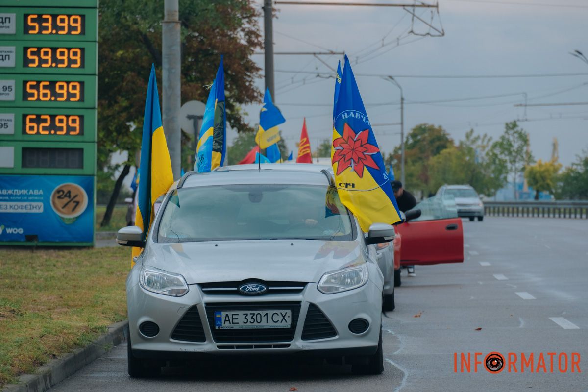 В честь Дня Независимости Украины: в Днепре состоялся патриотический вело- и автопробег 30