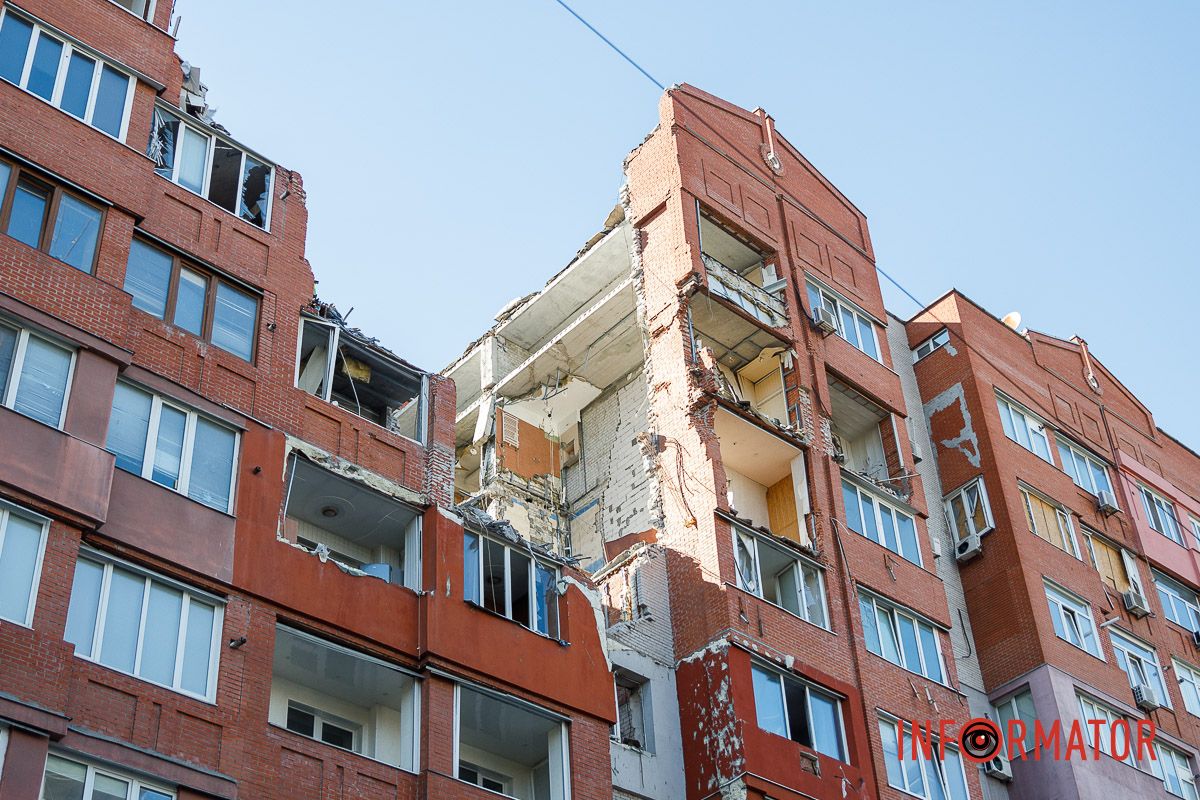 Окремий блок кошторису стосується внутрішніх приміщень Пошкоджений ракетою будинок на Виконкомівській у Дніпрі хочуть відновити за понад 49 мільйонів гривень 11