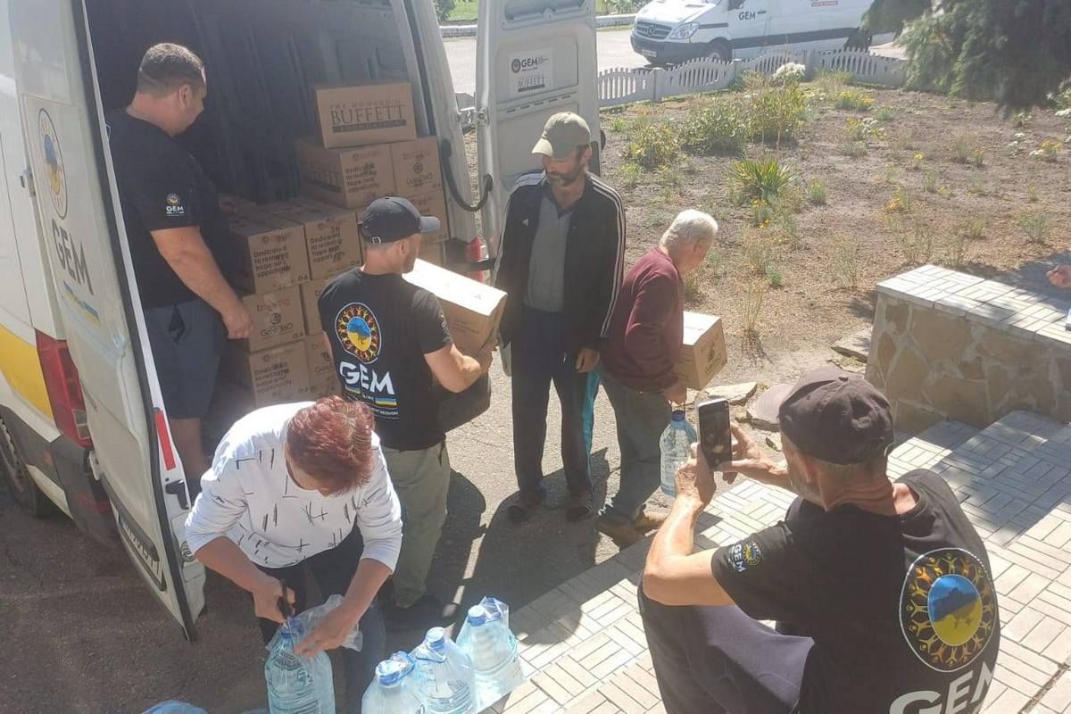 В Новопавловскую общину доставили гуманитарную помощь