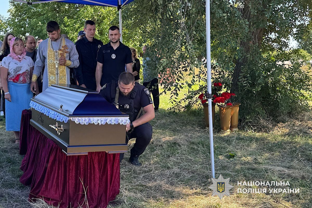 С Дмитрием Кравченко простились 28 августа С Дмитрием Кравченко простились 28 августа