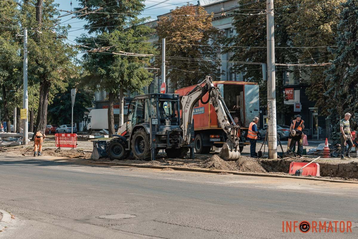 Работа на участке кипит Работа на участке кипит