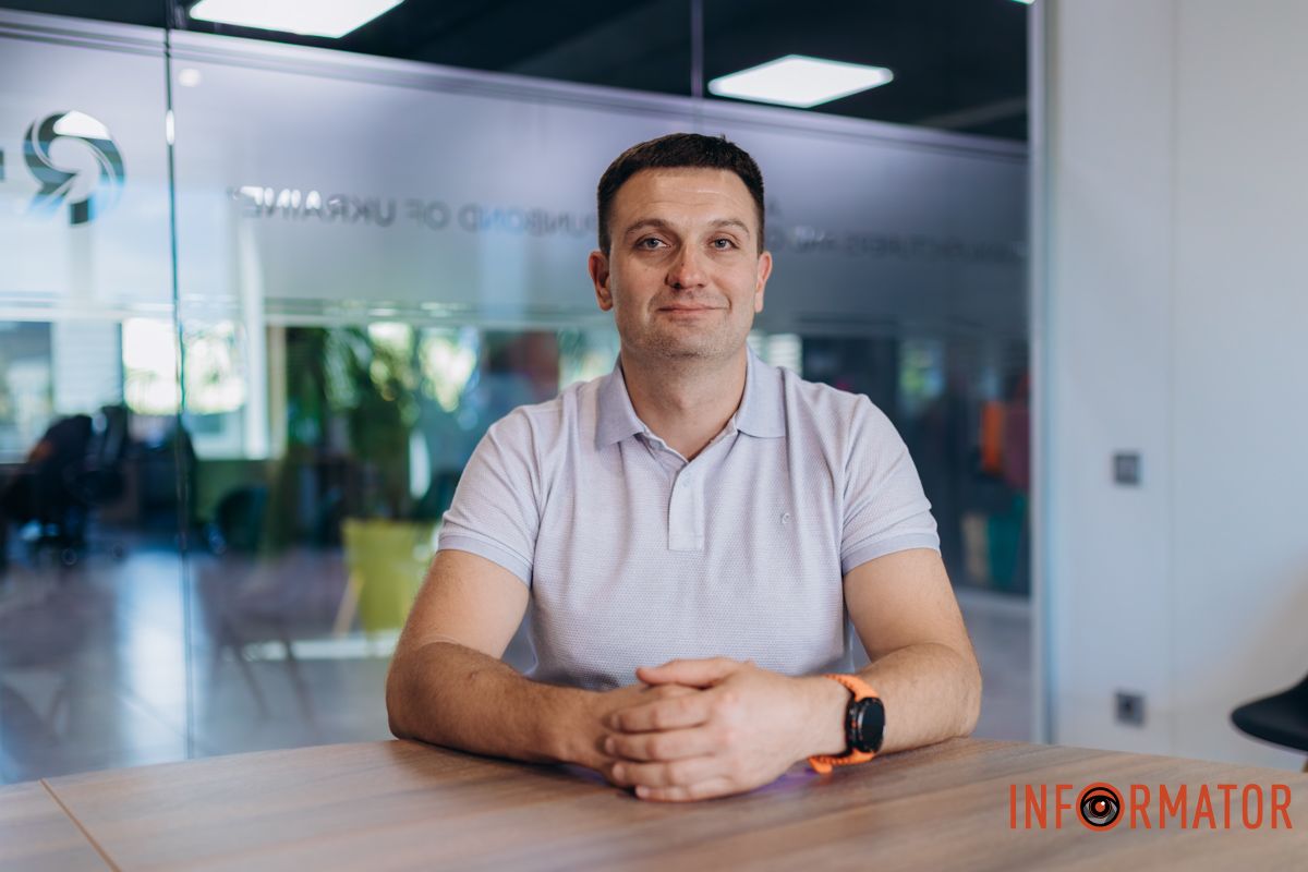 Генеральний менеджер RendpacoEco Дмитро Базаров Від Дніпра до Європи: найбільший виробник екосумок та спанбонду з повним циклом RendpacoEco змінює екологію та запустив нову лінію виробництва 3