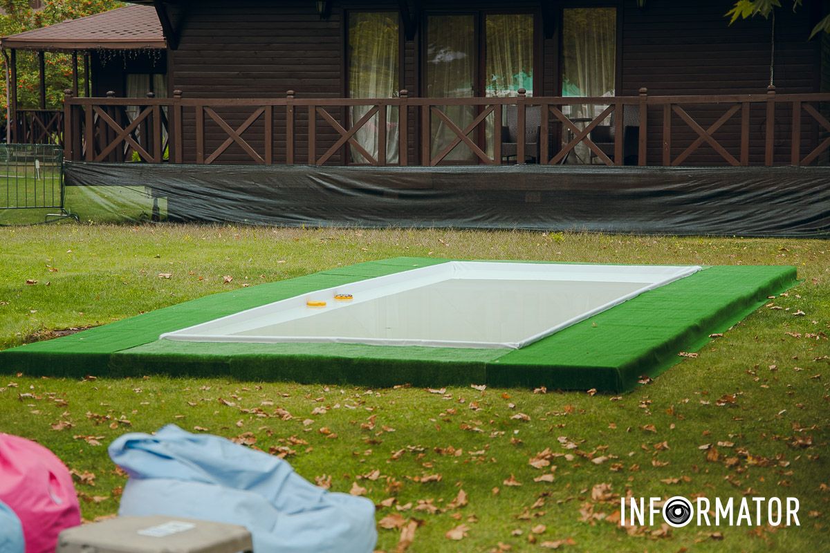 Фотозоны, вкусности и много развлечений для четырехлапых: в Днепре проходит фестиваль для собак 18