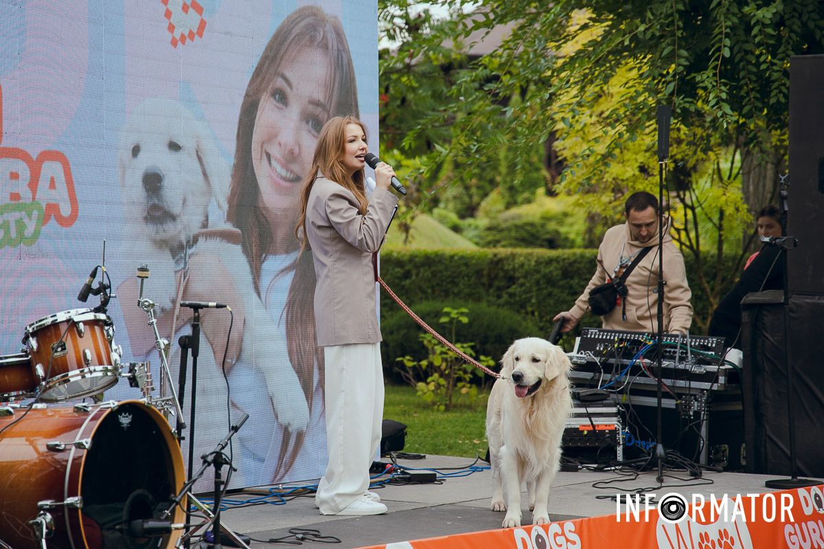 Фотозоны, вкусности и много развлечений для четырехлапых: в Днепре проходит фестиваль для собак 42