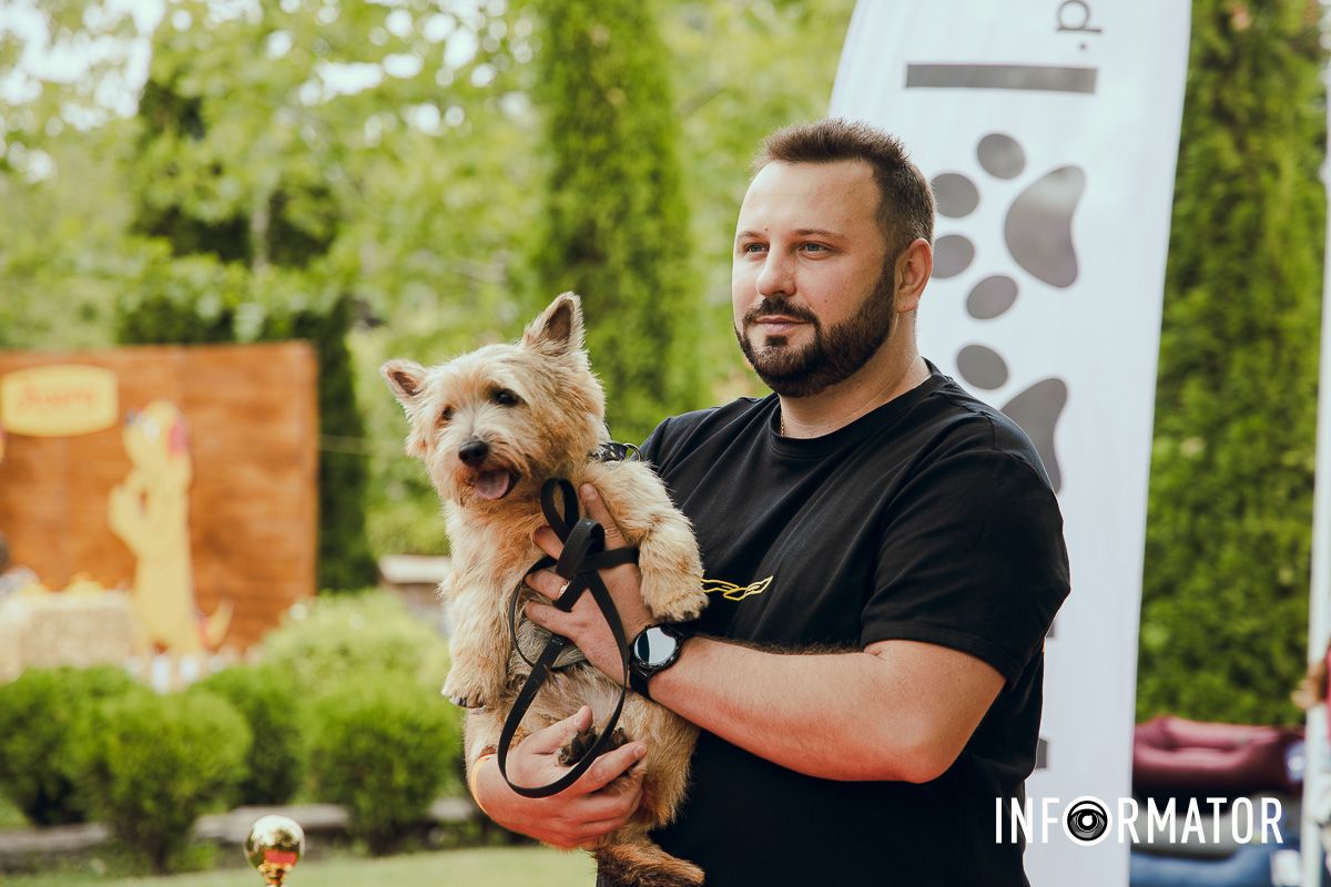 Фотозоны, вкусности и много развлечений для четырехлапых: в Днепре проходит фестиваль для собак 46