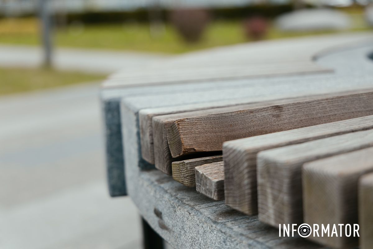 Пошкоджені дерев'яні елементи Пошкоджені дерев'яні елементи