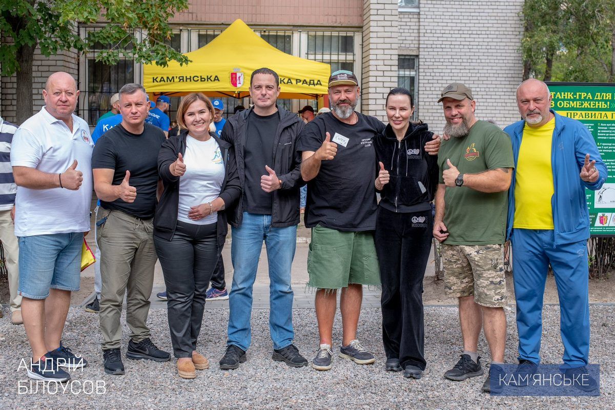 У Кам'янському відкрили сучасний майданчик для гри у петанк та провели змагання ветеранів 4