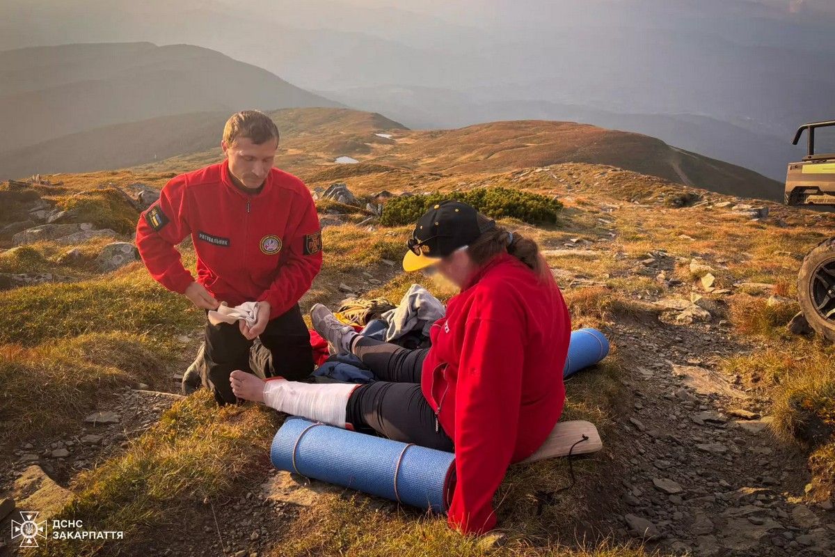 Довелося викликати рятувальників: вагітна з Дніпра травмувалася під час сходження на гору Петрос 1