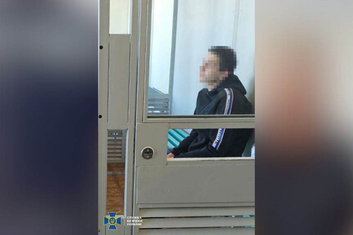 Мужчина находится под стражей Обнаруживал данные об обороне: в Днепропетровской области СБУ разоблачила вражеского информатора 1