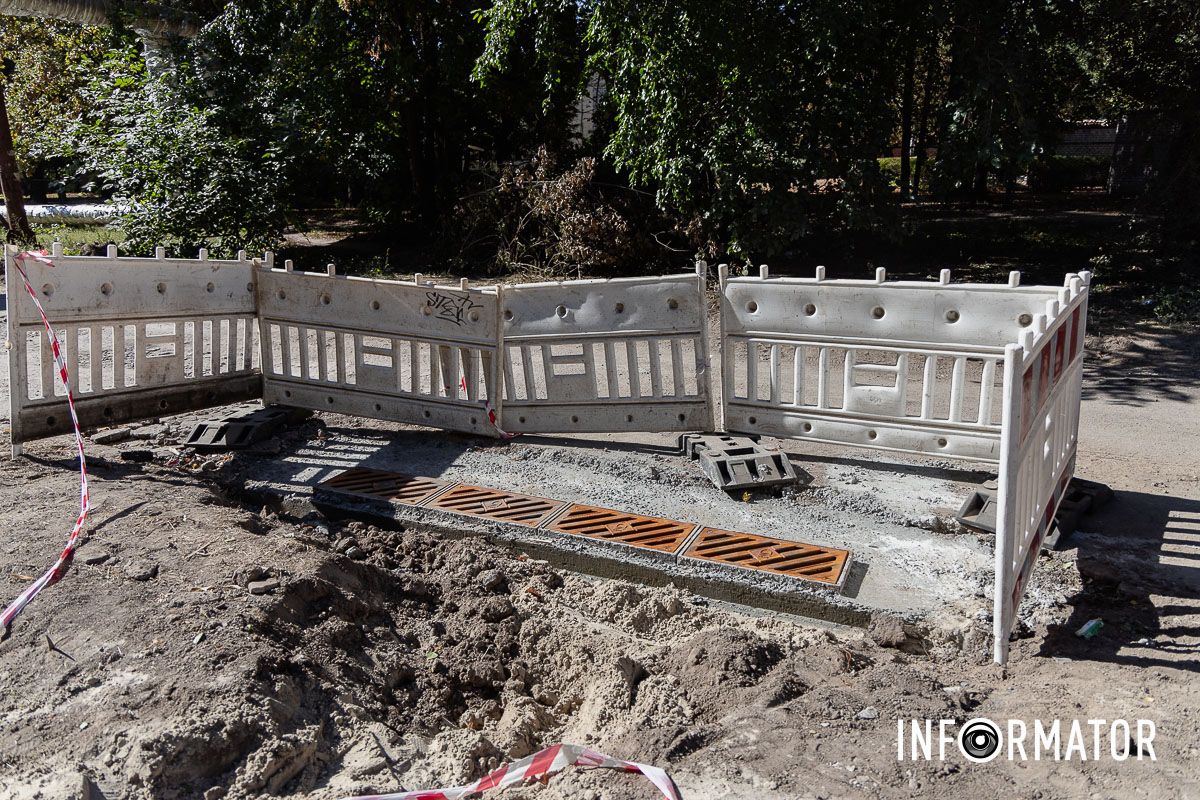 У Дніпрі на Мозолевського та Козака Мамая працює спецтехніка: що відбувається 6