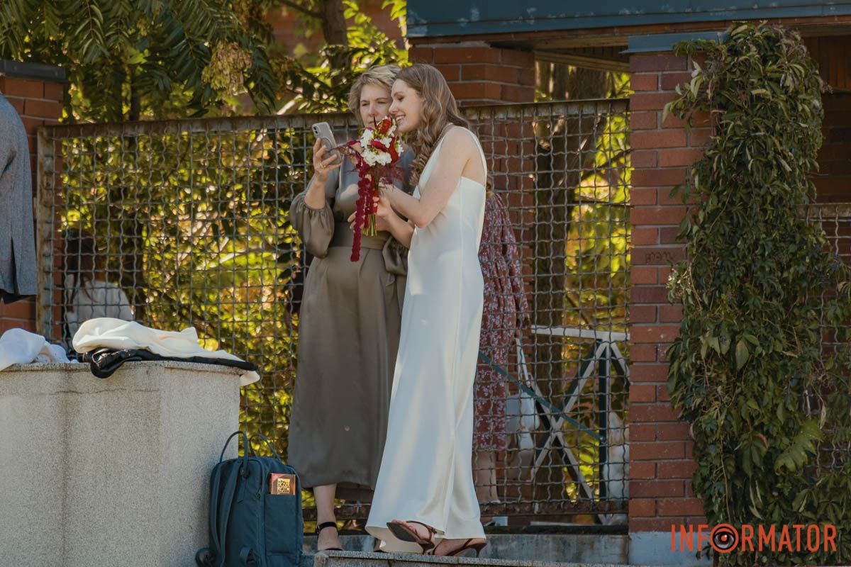 Улыбки, объятия и игры: как жители Днепра проводят День города – истории в фото 43