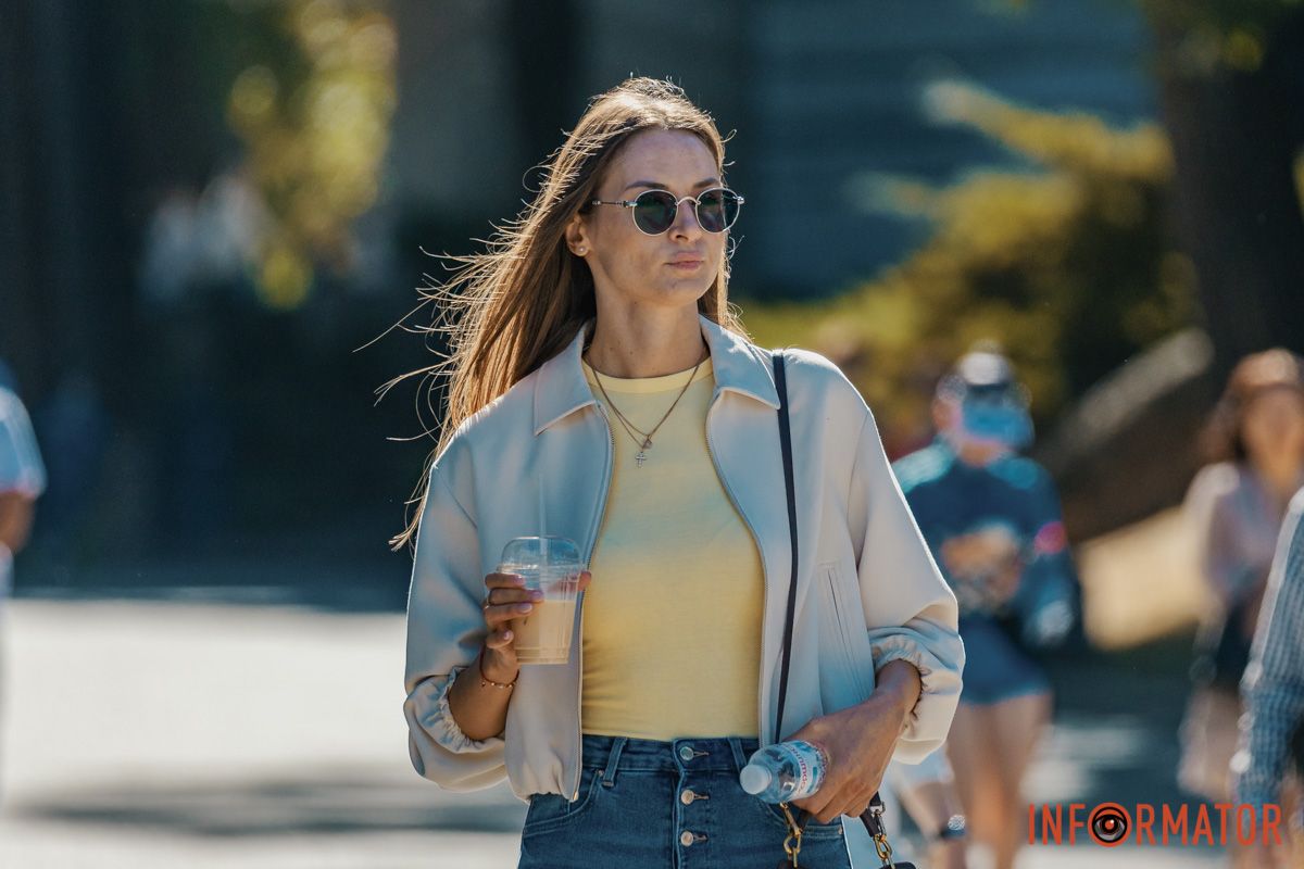 Улыбки, объятия и игры: как жители Днепра проводят День города – истории в фото 15