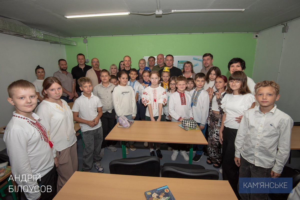 Укриття у гімназії №12 За кошти держбюджету: у Кам’янському відкрили нове укриття у гімназії 2