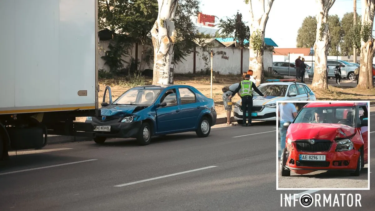 В Днепре на Донецком шоссе столкнулись Dacia и Skoda: последняя от удара залетела под грузовик
