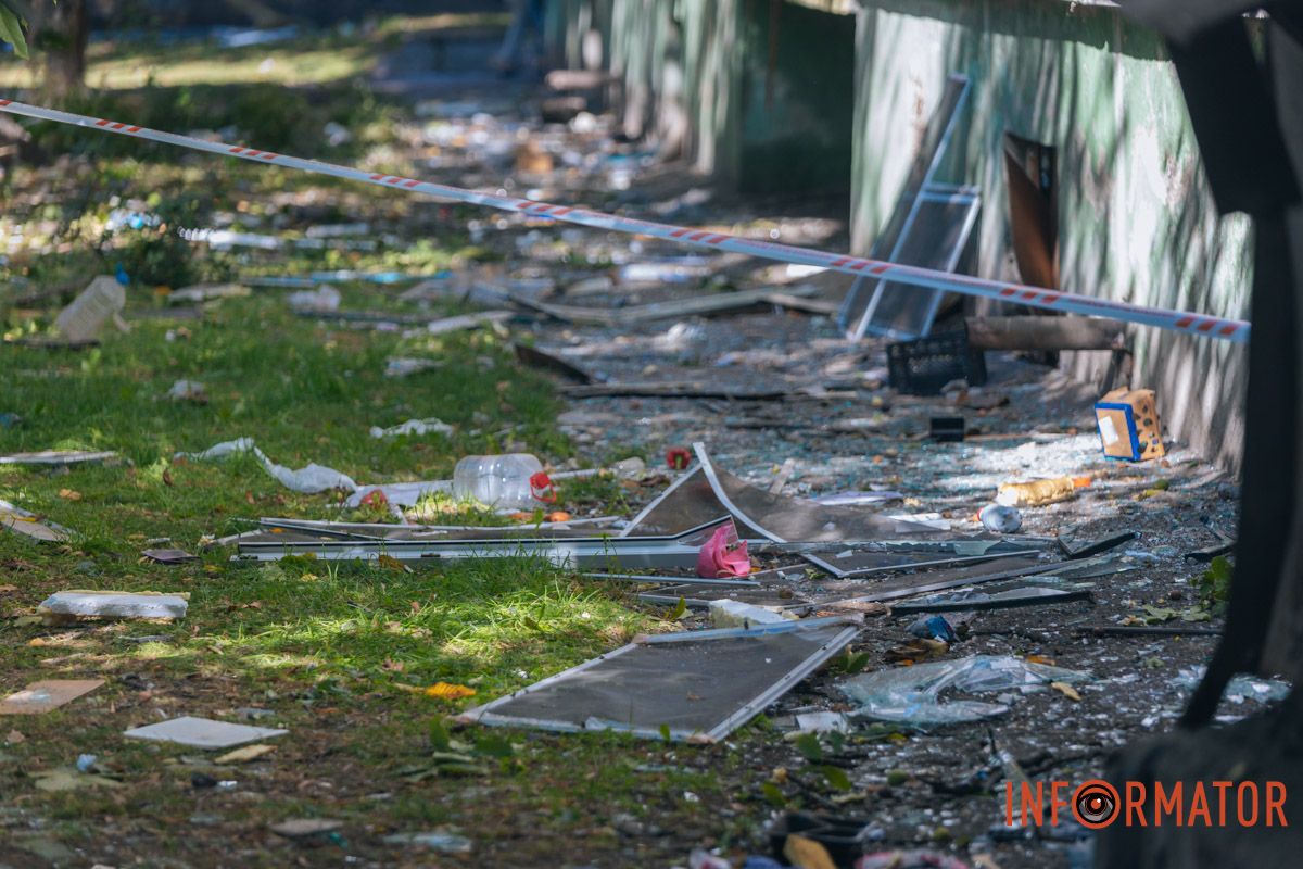 Разрушение есть в разных районах города