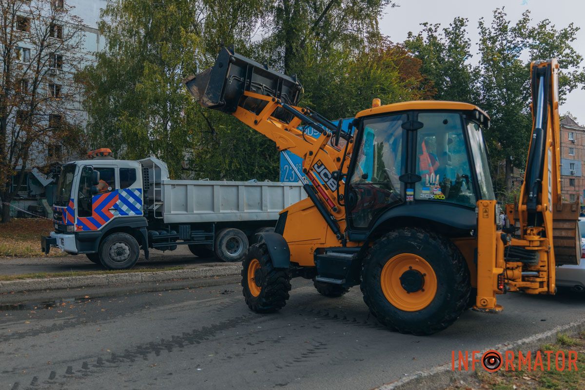 На месте работали коммунальщики