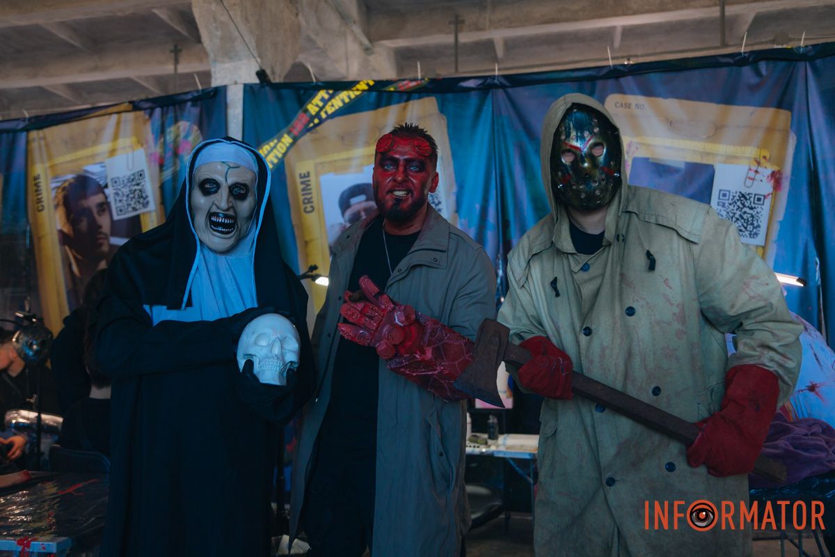 Реквизиты были в разрушенной многоэтажке: в Днепре мастер из Николаева принимает участие в фестивале Tattoo Convention 53