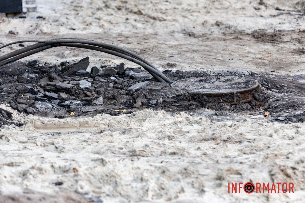 Розритий центр і піщані стежки: у Дніпрі на проспекті Яворницького почали нову ділянку створення маршруту безбар'єрності 10