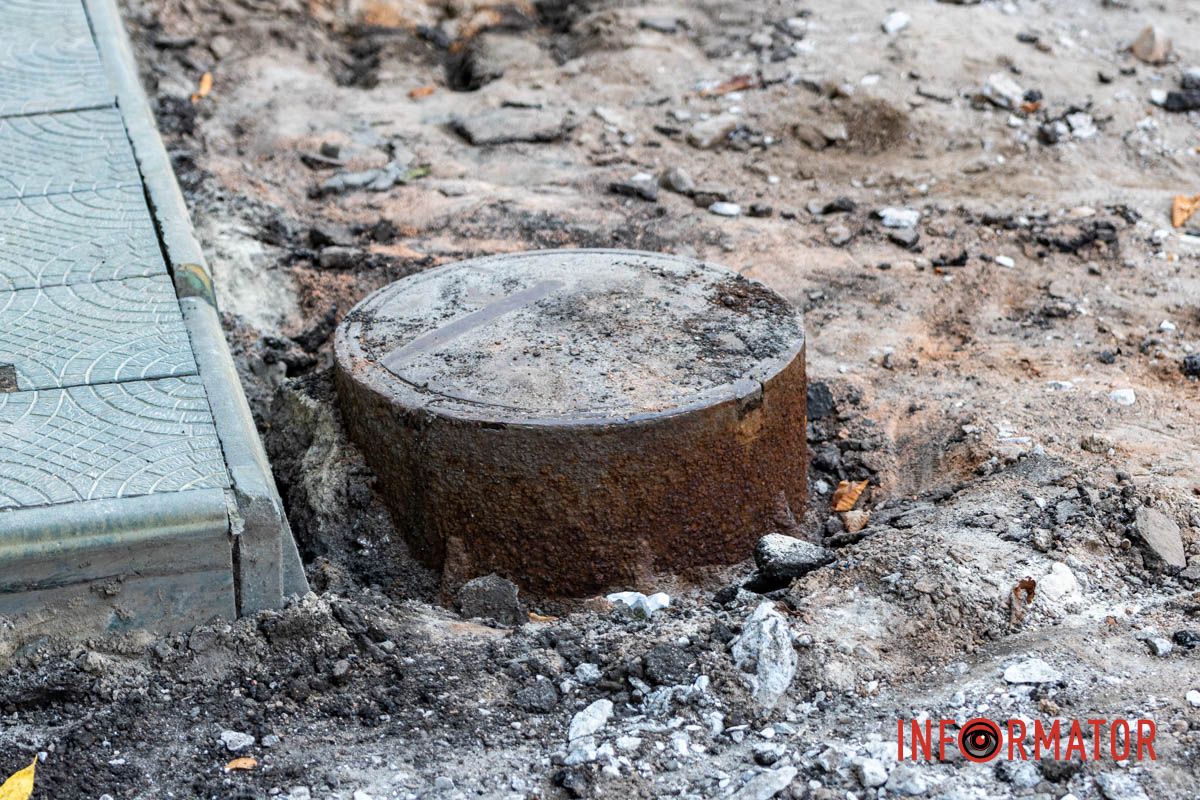 Розритий центр і піщані стежки: у Дніпрі на проспекті Яворницького почали нову ділянку створення маршруту безбар'єрності 11