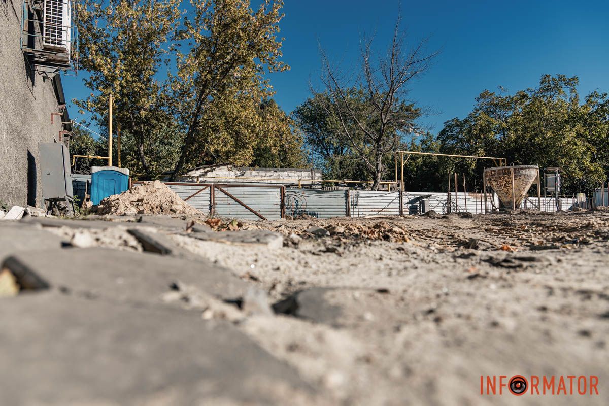 Станом на кінець вересня там працюють фахівці та вже звели поручні Станом на кінець вересня там працюють фахівці та вже звели поручні