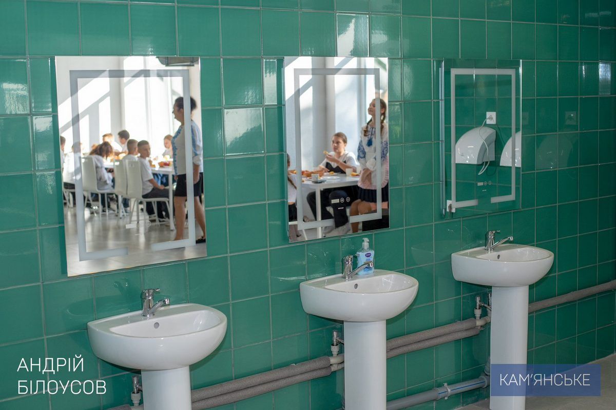 У Ліцеї №20 у Кам’янському відкрити після ремонту харчоблок 2