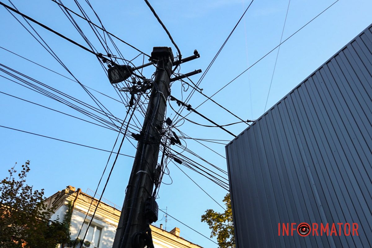 Предварительно, Volkswagen двигался по Сечевым Стрельцам в сторону центра Предварительно, Volkswagen двигался по Сечевым Стрельцам в сторону центра