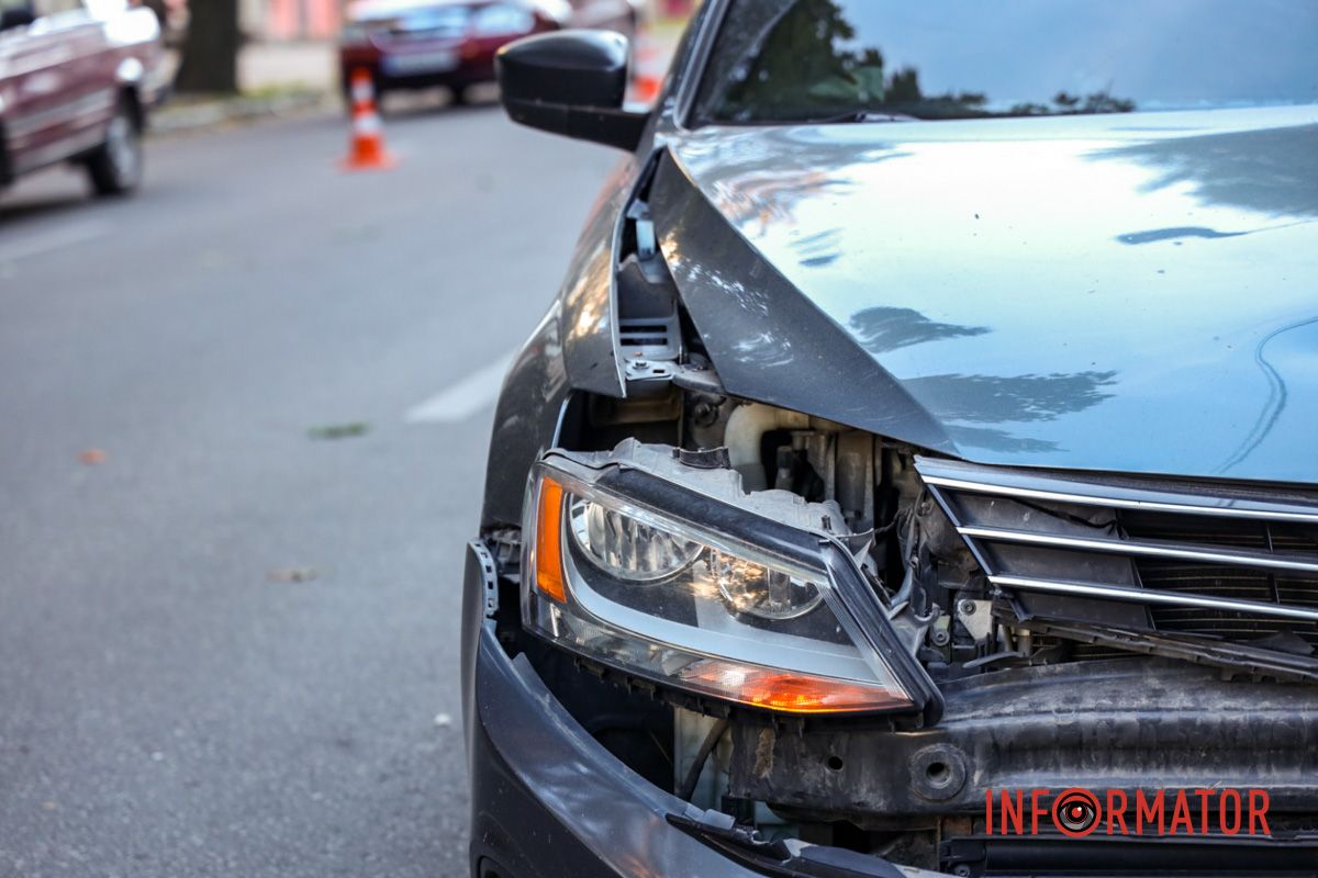 В субботу, 27 сентября, в Днепре на Сечевых Стрельцов произошло ДТП В субботу, 27 сентября, в Днепре на Сечевых Стрельцов произошло ДТП