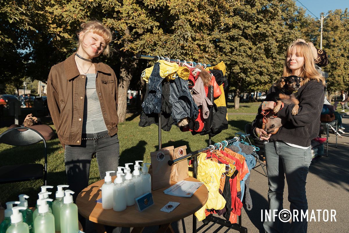 Дефіле собак, фотозони та море позитиву: у Дніпрі пройшов “Гав-Гав Фест – 2025” 10