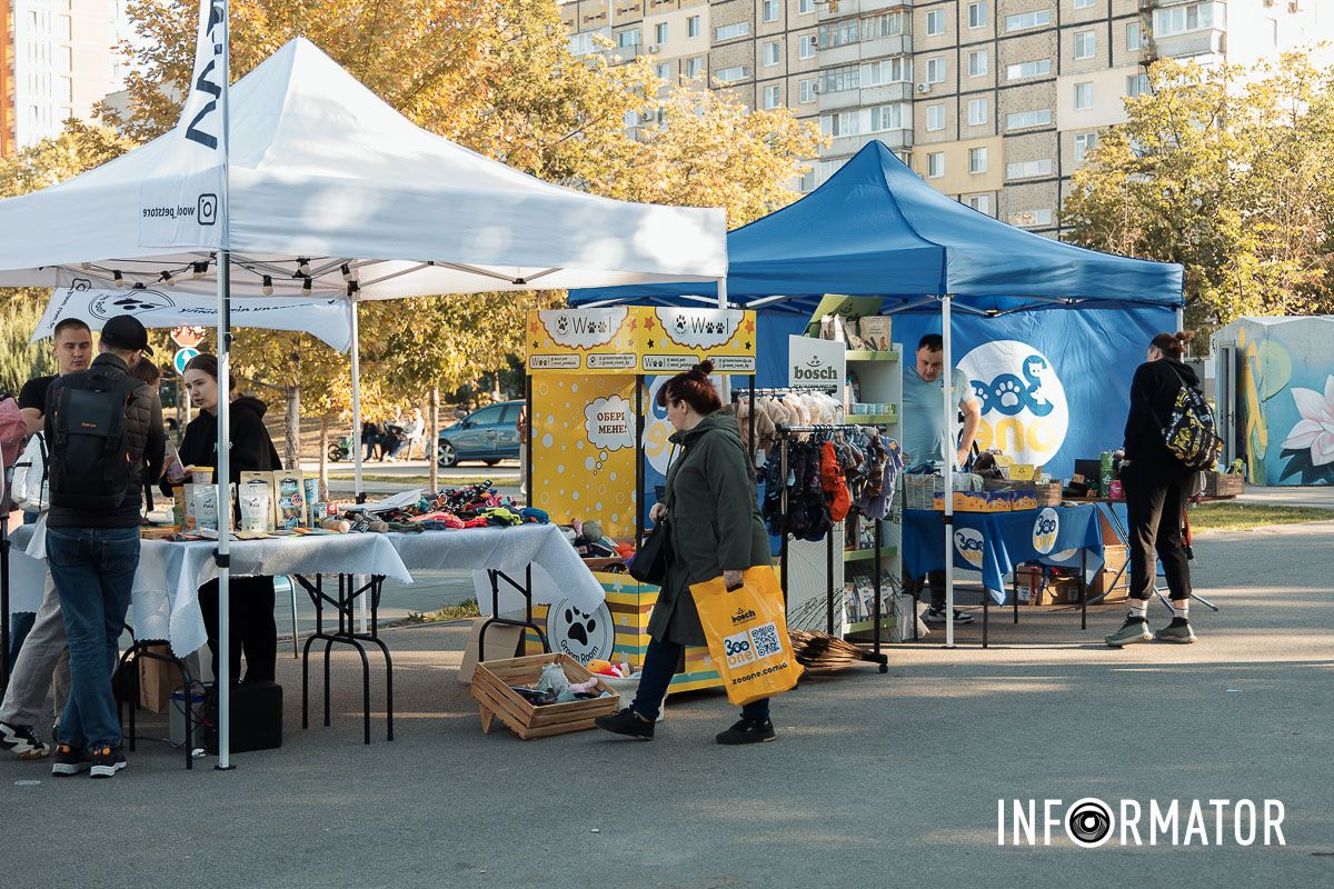 Дефіле собак, фотозони та море позитиву: у Дніпрі пройшов “Гав-Гав Фест – 2025” 24