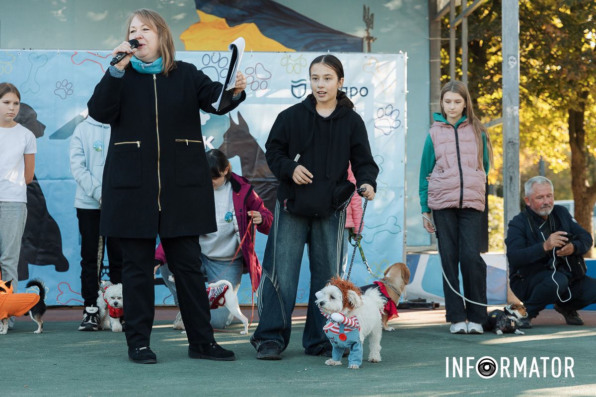 Дефіле собак, фотозони та море позитиву: у Дніпрі пройшов “Гав-Гав Фест – 2025” 37