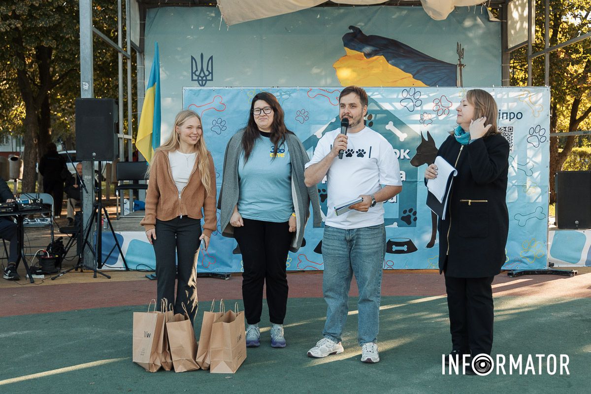 Дефіле собак, фотозони та море позитиву: у Дніпрі пройшов “Гав-Гав Фест – 2025” 53