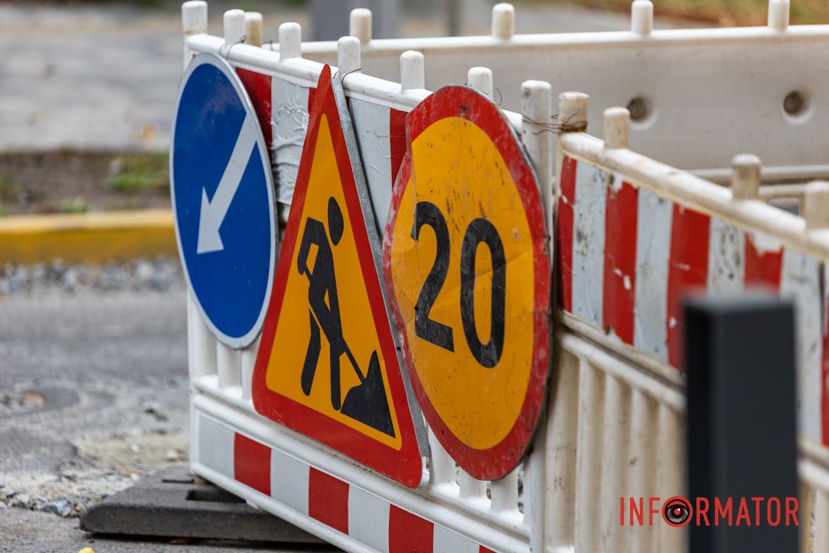 Пропасть на Вернадского растет: дорога в центре Днепра разрушается после работ коммунальщиков 5