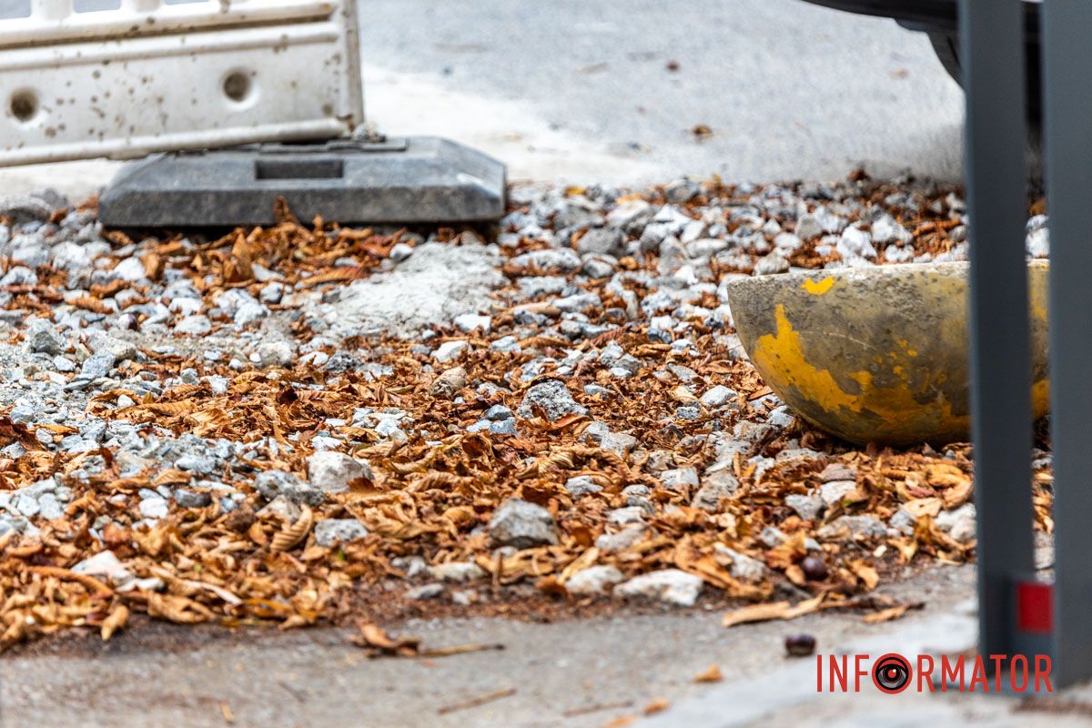 Пропасть на Вернадского растет: дорога в центре Днепра разрушается после работ коммунальщиков 6
